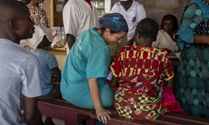 A lifesaving humanitarian chain